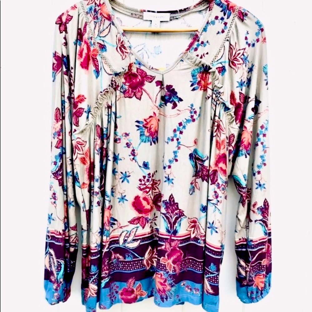 NWT Vintage X America Floral Top